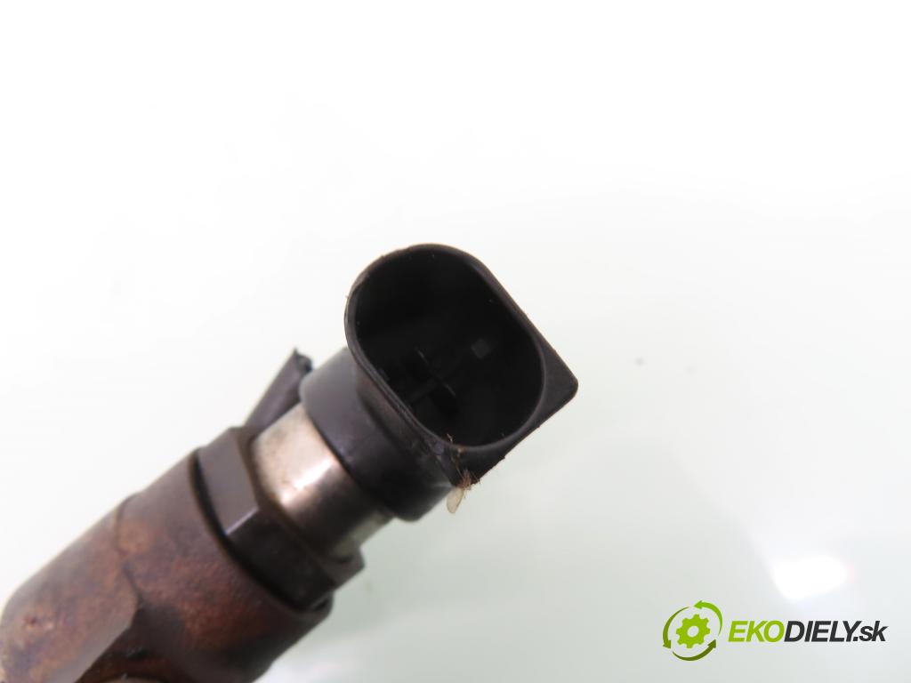 FORD FIESTA V (JH_, JD_) HB 2003 50,00 1.4 TDCi 8V 68 - F6JA 1399,00 vstrekovač 9654551080 (Vstrekovač paliva)