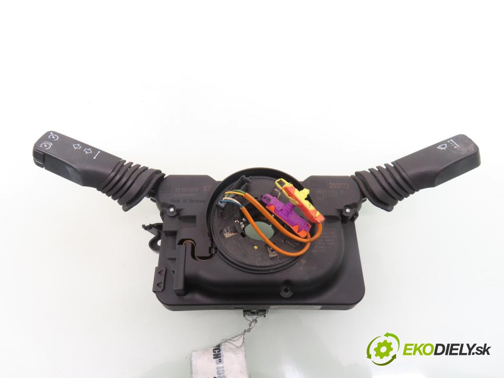 OPEL ASTRA H Kombi (A04) KOMBI 2007 74,00 1.9 CDTI - Z 19 DTL 1910,00 páčka/prepínač 13198908XE ; 203772