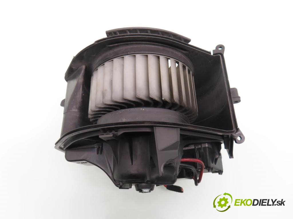 AUDI A6 (4F2, C6) SEDAN 2004 155,00 3.0 TDI quattro - BNG 2967,00 Ventilátor vetráku 4F0820521 ; 4F0910521 ; 9140010511