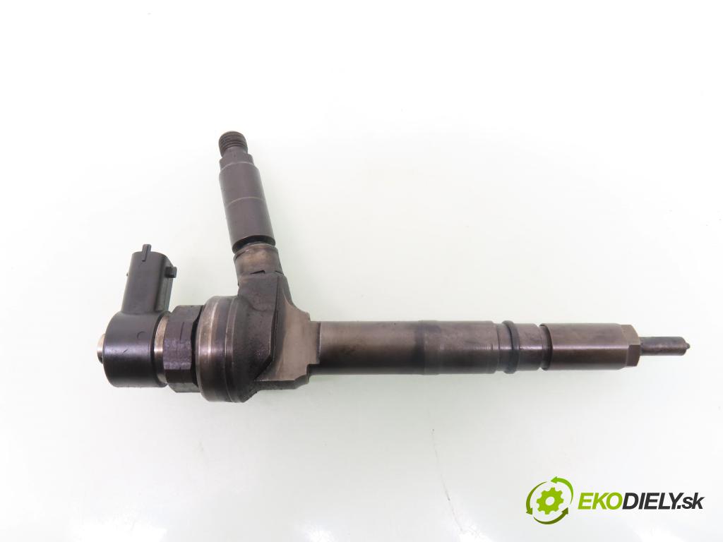 OPEL ASTRA H Kombi (A04) KOMBI 2005 74,00 1.7 CDTI - Z 17 DTH 1686,00 vstrekovač 0445110175 (Vstrekovač paliva)