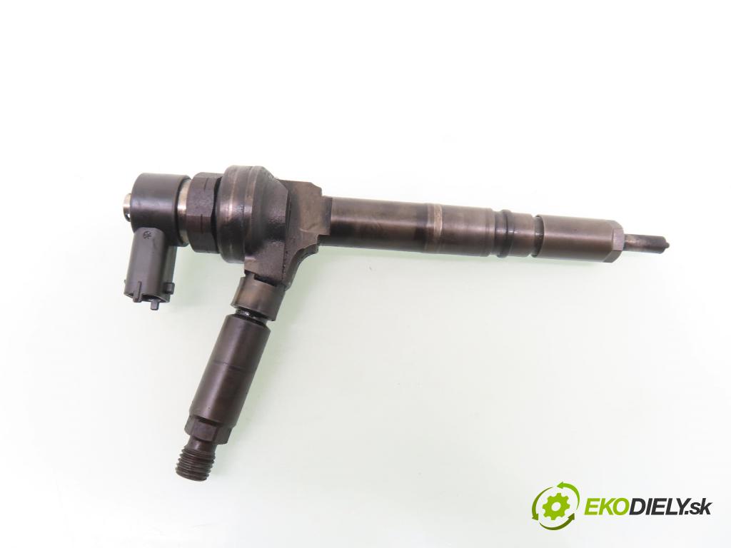 OPEL ASTRA H Kombi (A04) KOMBI 2005 74,00 1.7 CDTI - Z 17 DTH 1686,00 vstrekovač 0445110175 (Vstrekovač paliva)