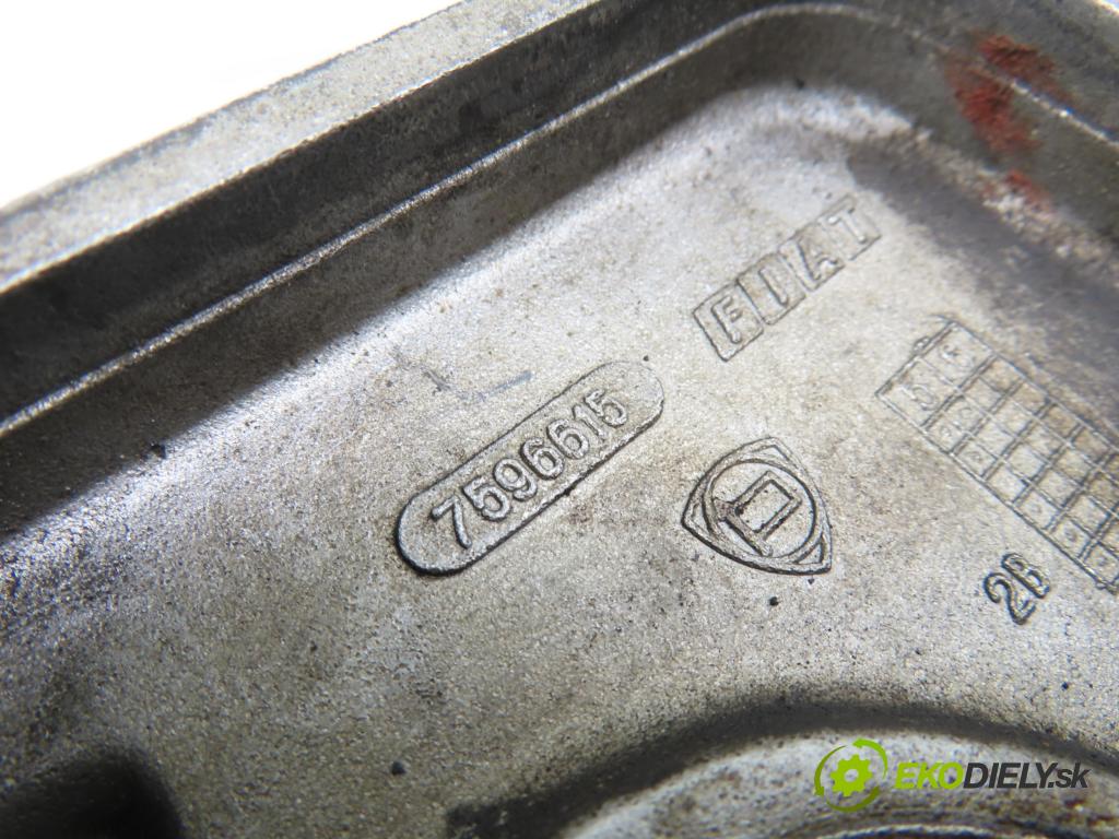FIAT PUNTO (176_) HB 1996 40,00 1.1 55 - 176 B2.000 1108,00 Kryt Ventilov 7596615