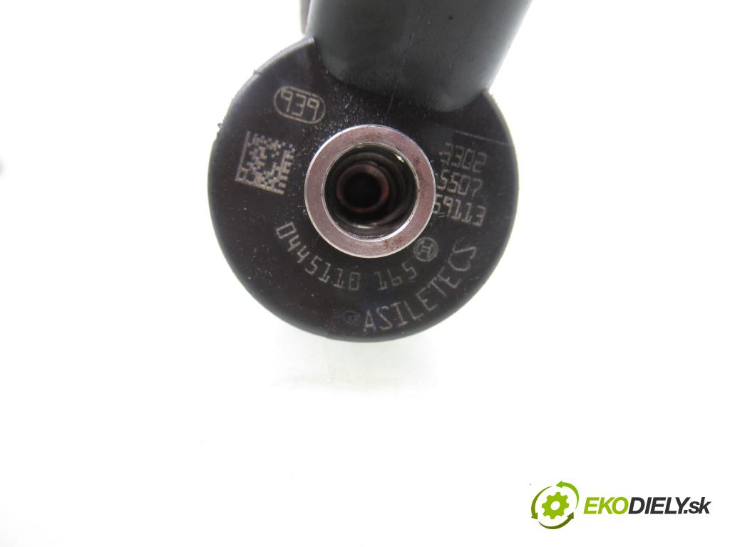 OPEL ASTRA H GTC (L08) HB 2006 88,00 1.9 8V CDTI 120 - Z 19 DT 1910,00 vstřikovač 0445110165 (Vstřikovač paliva)