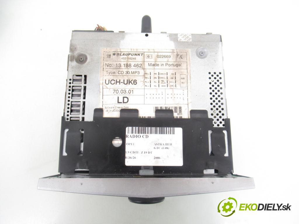 OPEL ASTRA H GTC (L08) HB 2006 88,00 1.9 8V CDTI 120 - Z 19 DT 1910,00 RADIO CD 453116246 ; 565412796 ; 13208089