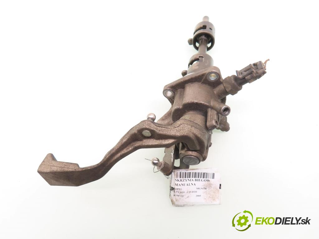 OPEL SIGNUM HB 2005 110,00 1.9 CDTI 150 1910,00 Kulisa prevodovky F23805210