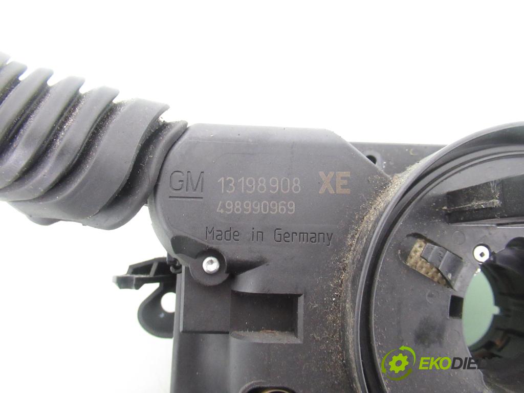 OPEL ASTRA H GTC (L08) HB 2006 88,00 1.9 8V CDTI 120 - Z 19 DT 1910,00 páčka/prepínač 13198908XE ; 498990969 ; 203772