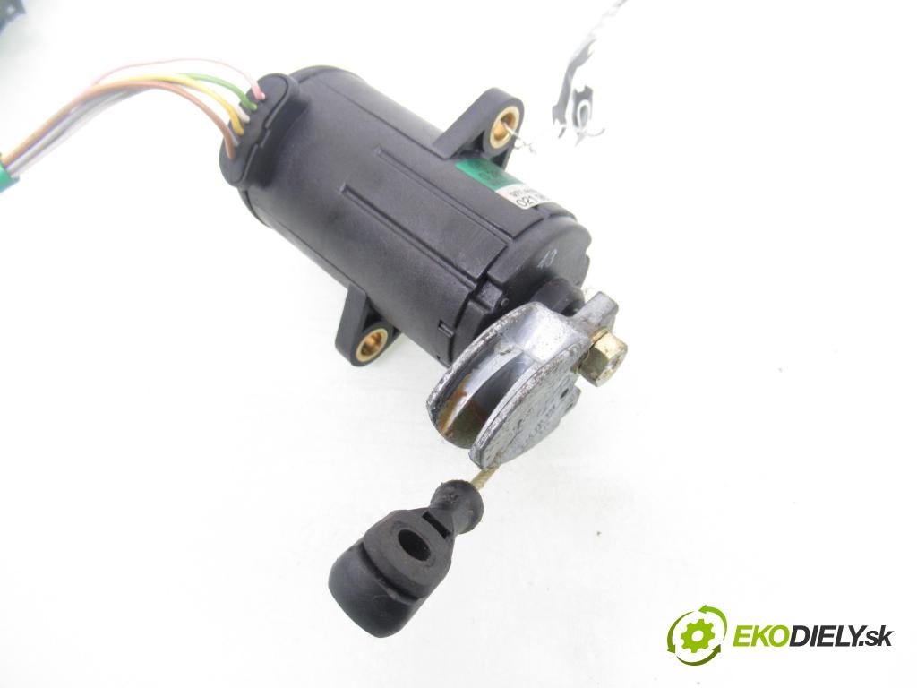 SEAT IBIZA II (6K1) HB 2000 44,00 1.4 i - ABD 1390,00 Potenciometer plynu 0280752017 ; 021907475D (Potenciometer plynového pedálu)