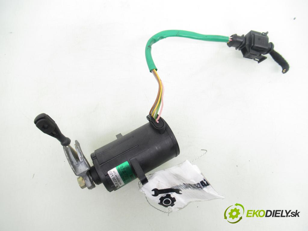 SEAT IBIZA II (6K1) HB 2000 44,00 1.4 i - ABD 1390,00 Potenciometer plynu 0280752017 ; 021907475D (Potenciometer plynového pedálu)