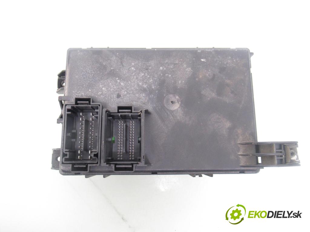 OPEL CORSA D (S07) HB 2006 59,00 1.2 - Z 12 XEP 1229,00 spínačka / imobilizéra IMMO / řídící jednotka 0261208940 ; 55557933 ; P0013252140