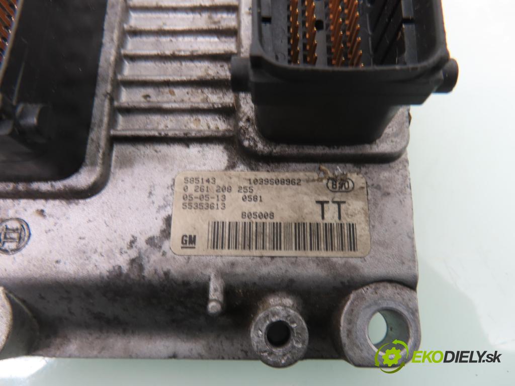 OPEL MERIVA A nadwozie wielkoprzestrzenne (MPV) (X03) MINIVAN 2005 66,00 1.4 16V Twinport - Z 14 XEP 1364,00 Riadiaca jednotka Motor 0261208255 ; 55353613