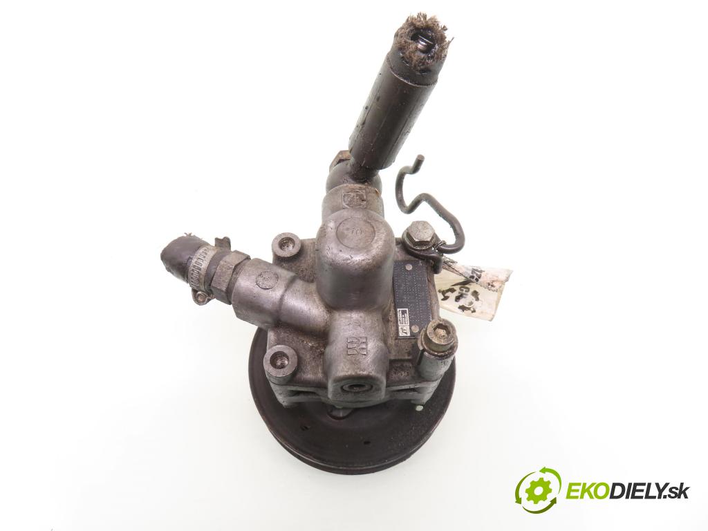 AUDI A4 (8D2, B5) SEDAN 1995 92,00 1.8 - ADR 1781,00 Pumpa servočerpadlo 8D0145156 ; 7681955280 (Servočerpadlo)