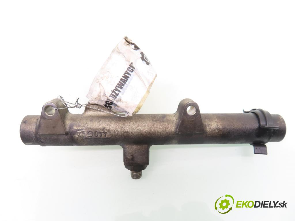 AUDI A6 (4F2, C6) SEDAN 2004 155,00 3.0 TDI quattro - BNG 2967,00 Lišta vstrekovacia 059130089D ; 0281002691 (Vstrekovacia lišta)