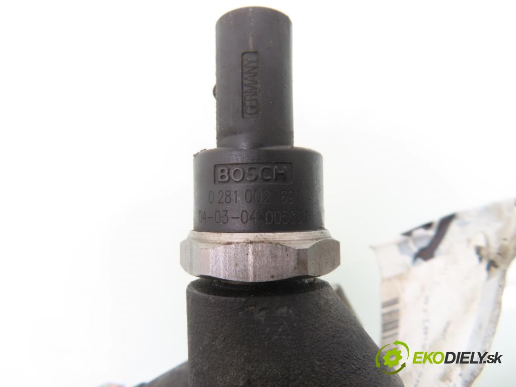 AUDI A6 (4F2, C6) SEDAN 2004 155,00 3.0 TDI quattro - BNG 2967,00 Lišta vstrekovacia 059130089D ; 0281002691 (Vstrekovacia lišta)