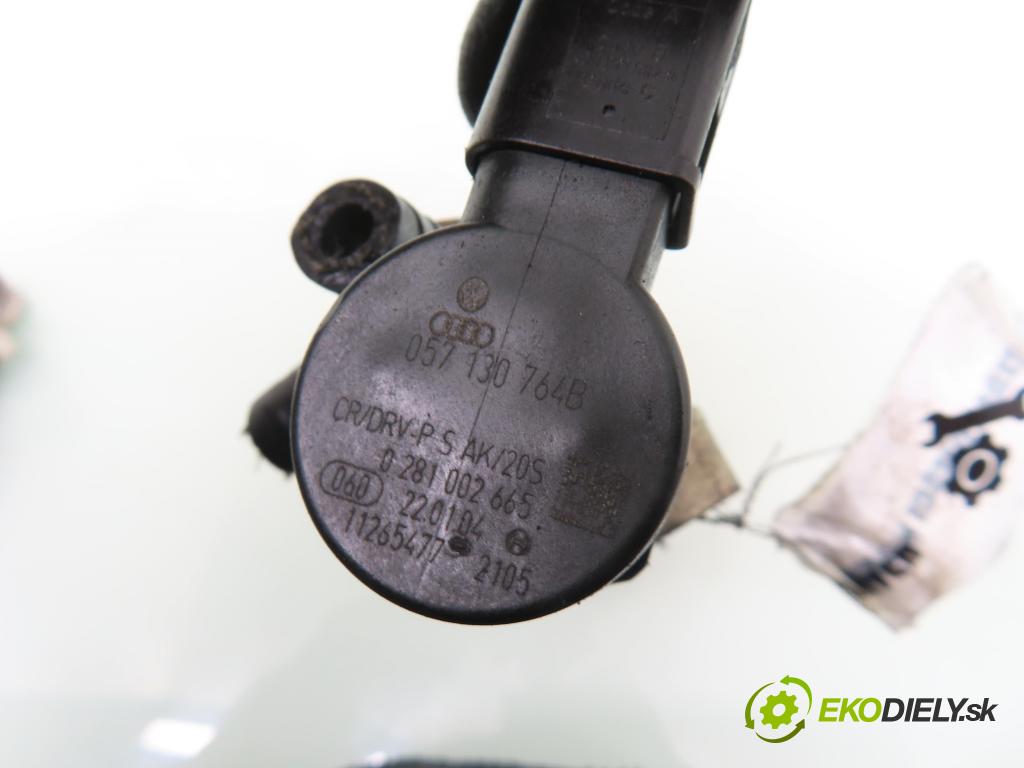 AUDI A6 (4F2, C6) SEDAN 2004 155,00 3.0 TDI quattro - BNG 2967,00 Lišta vstrekovacia 059130090J ; F00R001823 ; 0281002665 (Vstrekovacia lišta)