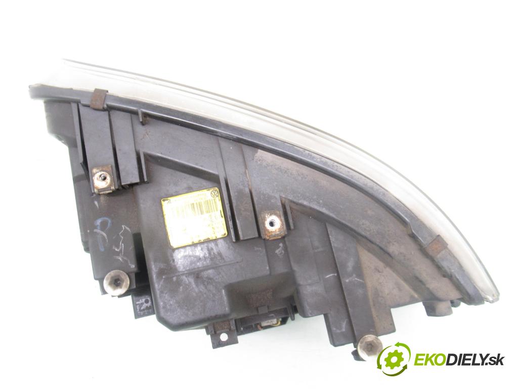 VW TRANSPORTER V Skrzynia (7HA, 7HH, 7EA, 7EH) FURGON 2007 75,00 1.9 TDI - BRS 1896,00 Svetlo PP 7H1941016N ; 0301191302