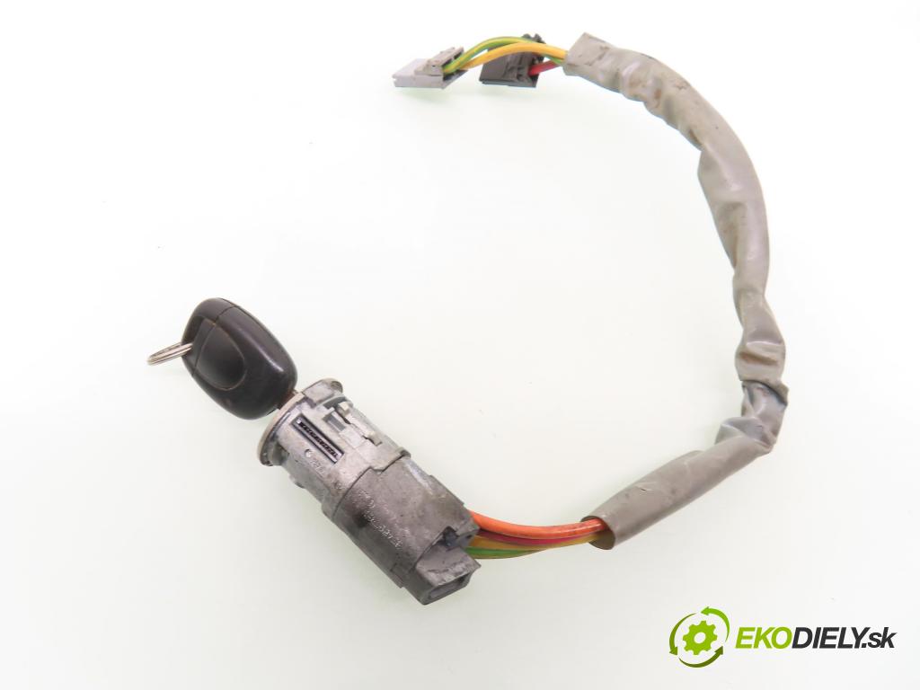 RENAULT KANGOO (KC0/1_) KOMBIVAN 2002 40,00 D 55 1.9 (KC0D) - F8Q 662 1870,00 spinačka  (Spínacia skrinka)