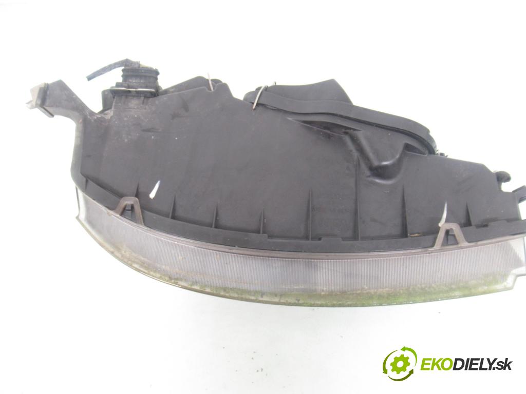 FIAT PUNTO (188_) HB 2003 44,00 1.2 60 - 188 A4.000 1242,00 Svetlo LP