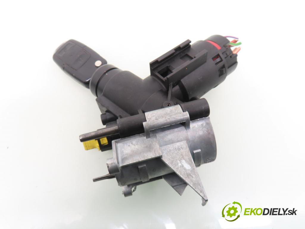 MERCEDES-BENZ KLASA A (W168) HB 2001 60,00 1.4 A 140 82 - M 166.940 1397,00 spinačka  (Spínacia skrinka)