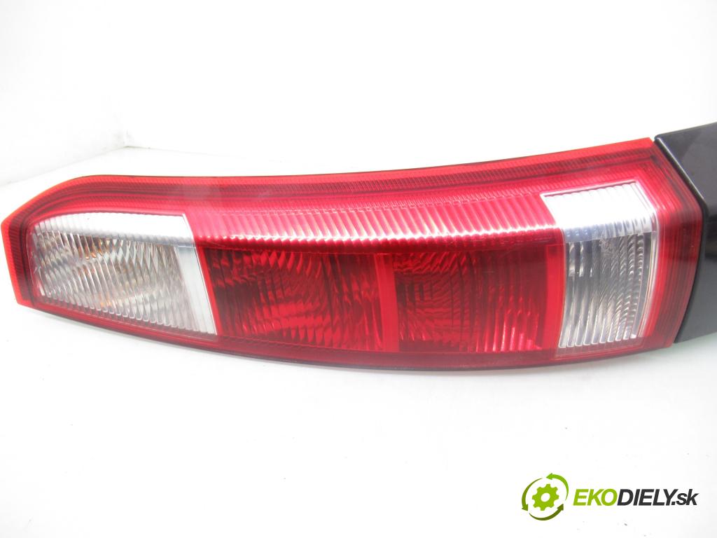 OPEL MERIVA A nadwozie wielkoprzestrzenne (MPV) (X03) MINIVAN 2007 77,00 1.6 16V 105 - Z 16 XEP 1598,00 Svetlo pravé zadné