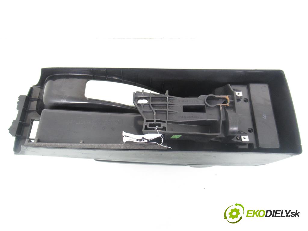 BMW 3 Touring (E46) KOMBI 2004 110,00 320 d 150 - M47 D20 (204D4) 1995,00 Lakťová opierka 8213680 ; 8213678 ; 8225986