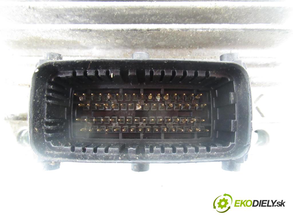 DAEWOO LANOS (KLAT) HB 2001 78,00 1.6 16V - A16DMS 1598,00 Riadiaca jednotka Motor 09388029