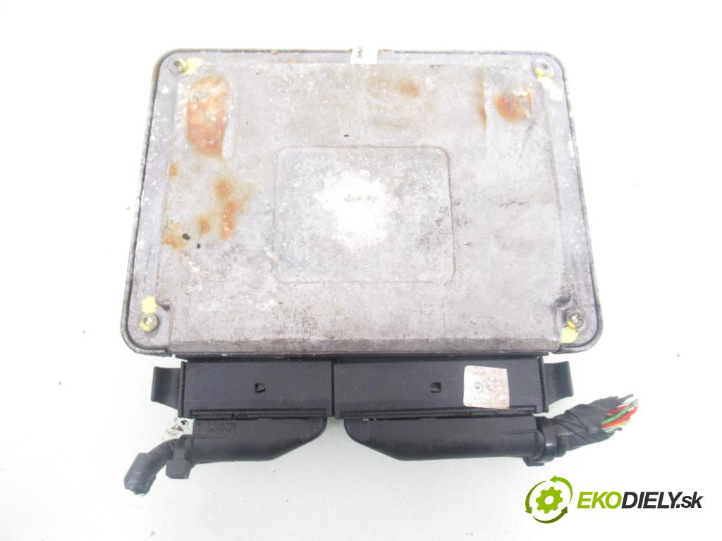 AUDI A4 (8E2, B6) SEDAN 2001 96,00 2.0 20V 130 - ALT 1984,00 Riadiaca jednotka Motor 6K0906034E
