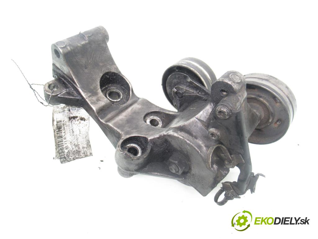 OPEL ASTRA H Kombi (A04) KOMBI 2005 74,00 1.7 CDTI - Z 17 DTH 1686,00 uchycení alternátora 897364343 ; 2370021 ; 897264513