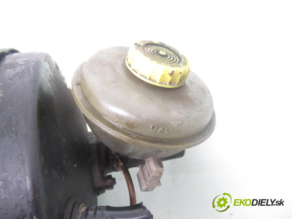 AUDI 80 (8C, B4) SEDAN 1992 66,00 2.0 90 - ABT 1984,00 Posilovač 893611307A (Servočerpadlo)