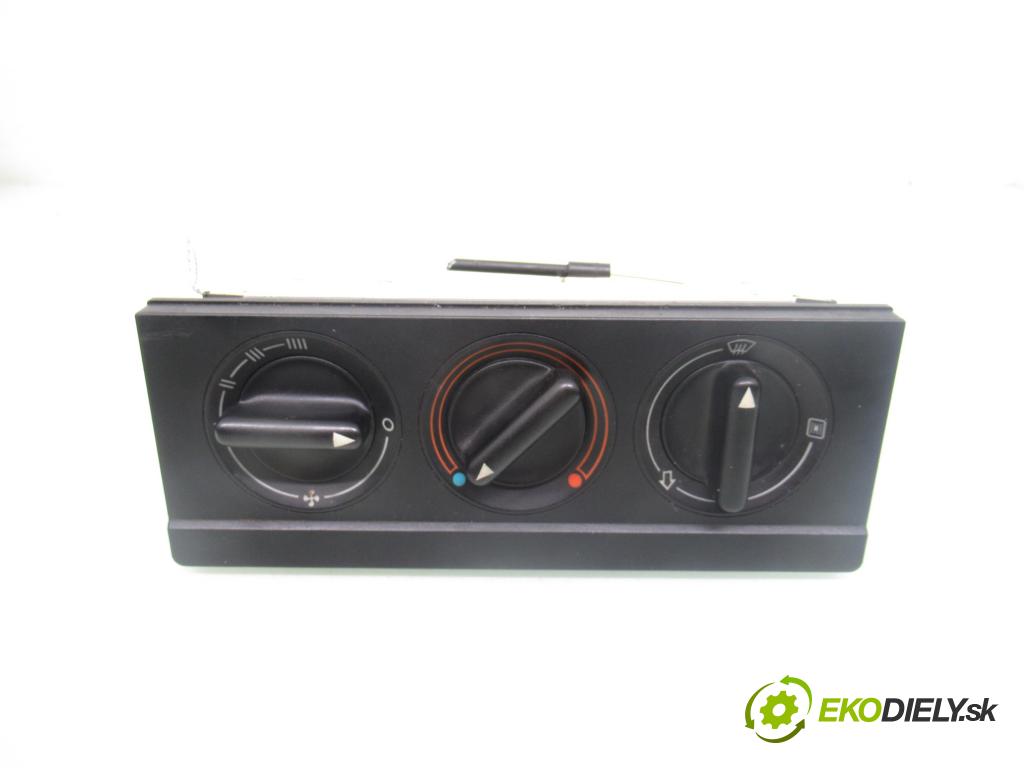 AUDI 80 (8C, B4) SEDAN 1992 66,00 2.0 90 - ABT 1984,00 Panel kúrenia 893959511