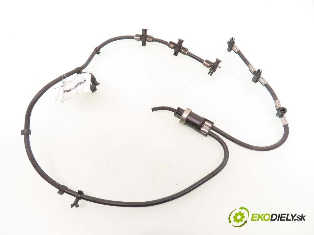 AUDI A6 (4F2, C6) SEDAN 2004 155,00 3.0 TDI quattro - BNG 2967,00 rúrka PŘEVOD VSTŘIKOVAČE: 059218A