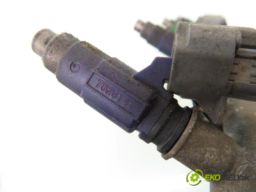 MAZDA MPV II (LW) MINIVAN 2001 90,00 2 - FS-DS 1991,00 lišta vstřikovací INP782 ; INP783 ; FP4713280 (Vstřikovací lišta)