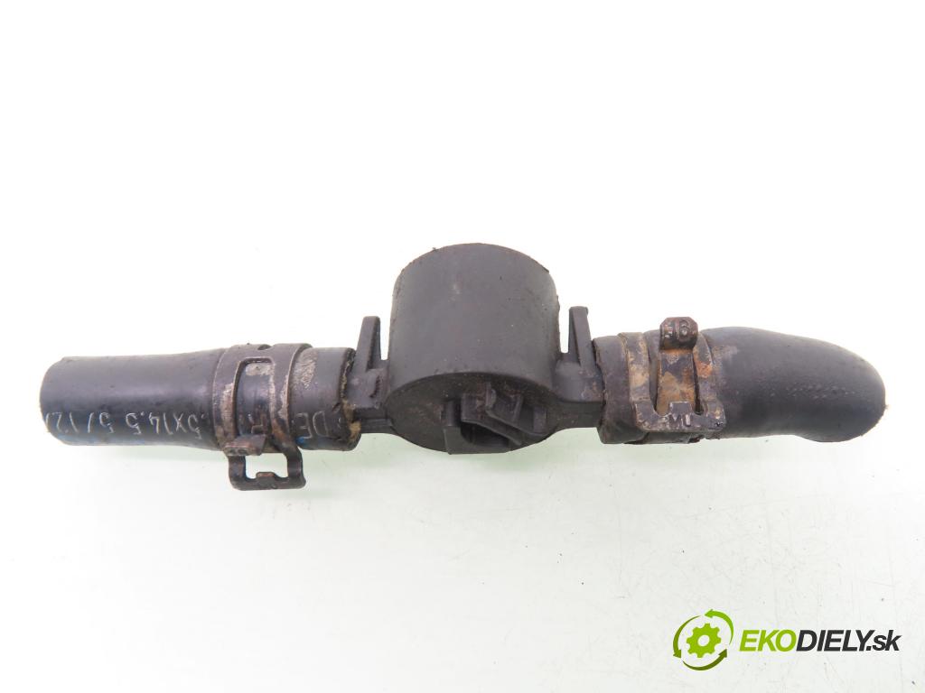 AUDI A6 (4F2, C6) SEDAN 2004 155,00 3.0 TDI quattro - BNG 2967,00 VENTIL