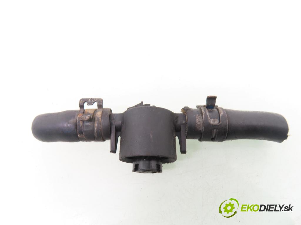 AUDI A6 (4F2, C6) SEDAN 2004 155,00 3.0 TDI quattro - BNG 2967,00 VENTIL