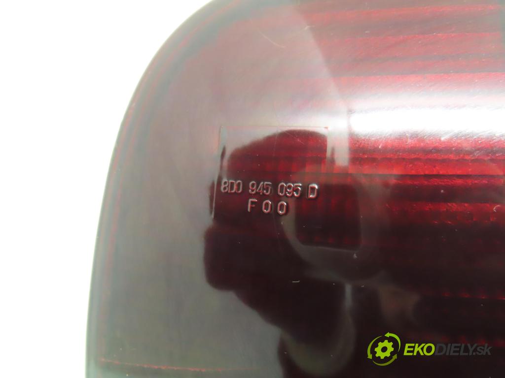 AUDI A4 (8D2, B5) SEDAN 1997 110,00 1.8 T 150 - AEB 1781,00 svetla 8D0945096C ; 8D0945095D