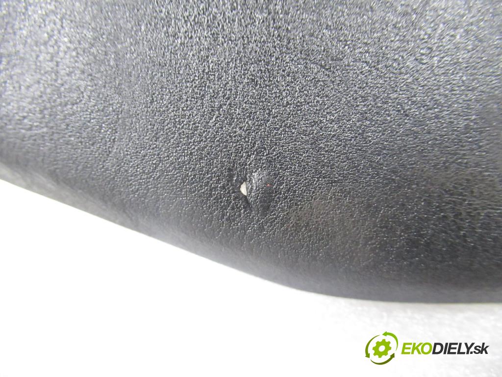 BMW 3 Touring (E46) KOMBI 2004 110,00 320 d 150 - M47 D20 (204D4) 1995,00 čalúnenie Dvere pravé zadné 7043010