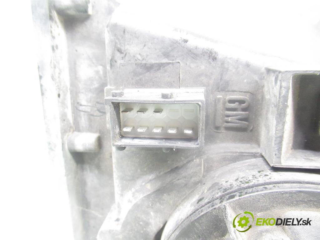 OPEL MERIVA A nadwozie wielkoprzestrzenne (MPV) (X03) MINIVAN 2007 77,00 1.6 16V 105 - Z 16 XEP 1598,00 Svetlo PP 93321053