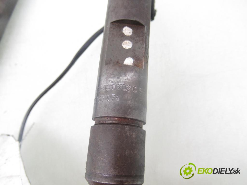 SEAT IBIZA III (6L1) HB 2004 47,00 1.9 SDI - ASY 1896,00 Vstrekovacie ventily 028130203F ; 038130202C (Vstrekovací ventil)