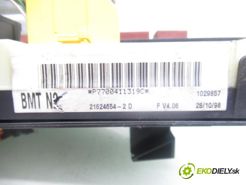 RENAULT CLIO II (BB_, CB_) HB 1999 43,00 1.2 8V 58 1149,00 spínačka / imobilizéra IMMO / řídící jednotka 7700112436 ; S110030104 ; 21624654