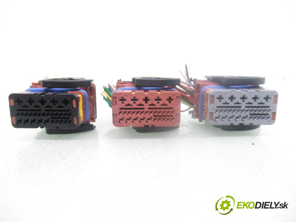 CITROEN C4 I (LC_) HB 2004 80,00 1.6 HDi 109 - 9HZ (DV6TED4) 1560,00 BALÍČEK: elektrická 9657718780 ; S118983006K ; 860690