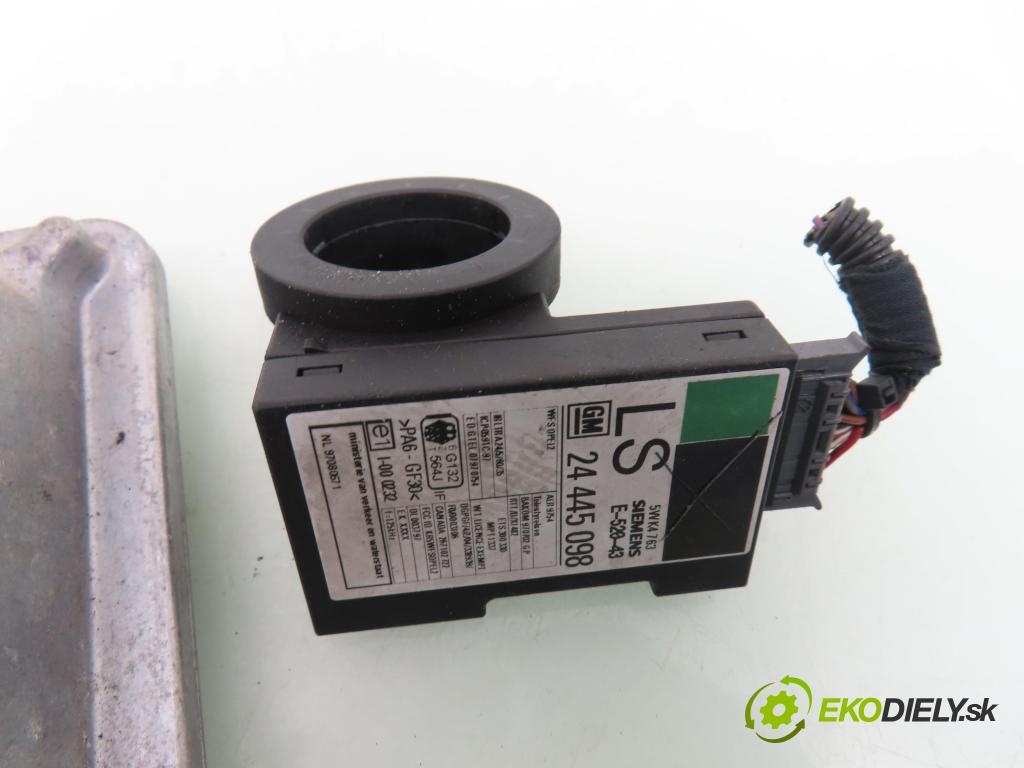 OPEL ASTRA G liftback (T98) HB 2001 74,00 2.0 DTI 16V - X 20 DTH 1995,00 spínačka / imobilizéra IMMO / řídící jednotka 0281010267 ; 24417167