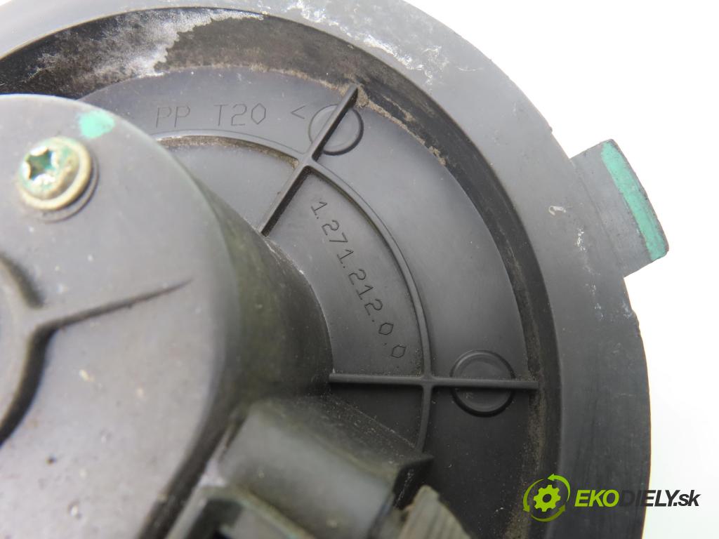 RENAULT CLIO II (BB_, CB_) HB 1999 43,00 1.2 8V 58 1149,00 ventilátor větráku 127121200