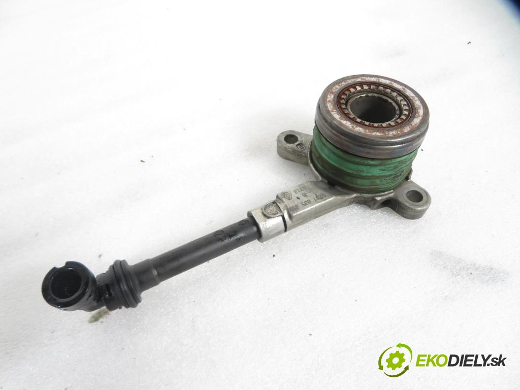 RENAULT TRAFIC II Skrzynia (FL) FURGON 2007 84,00 2.0 dCi 115 - M9R 780 1995,00 preloženie 8200506830 ; 93857441