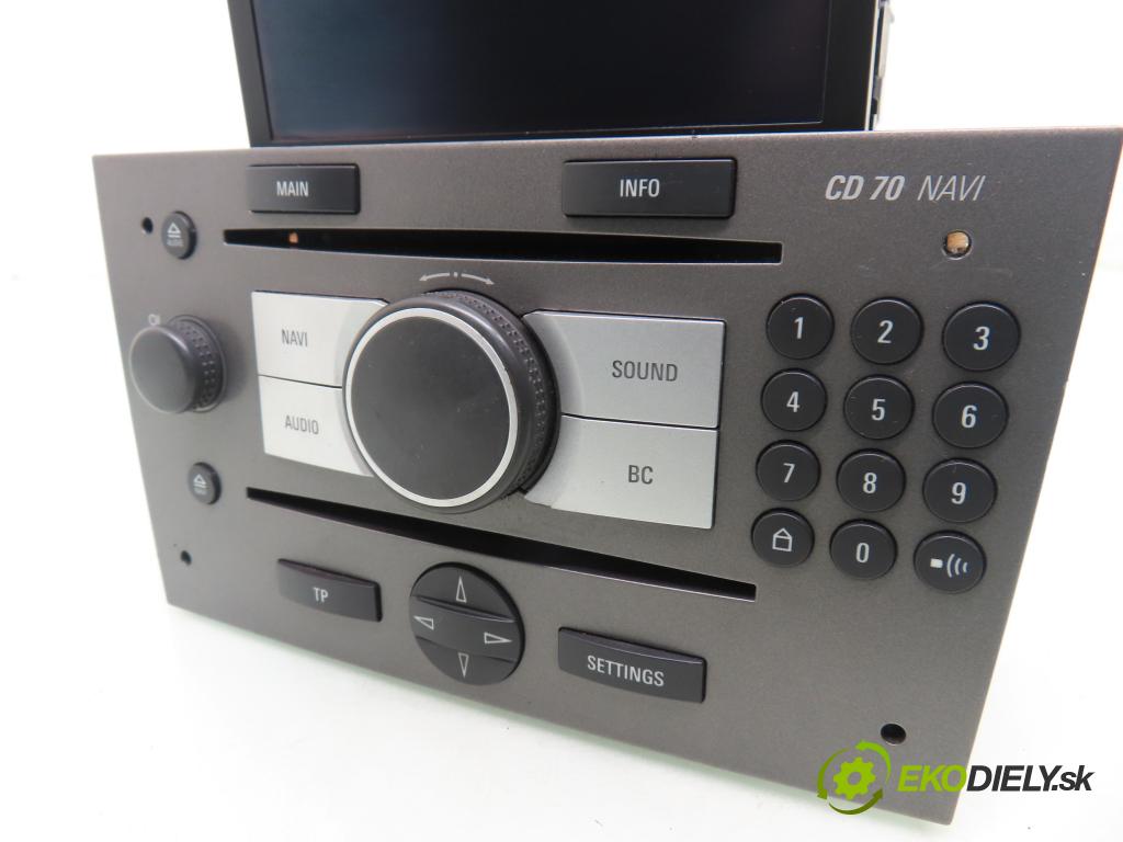 OPEL SIGNUM HB 2005 110,00 1.9 CDTI 150 1910,00 RADIO CD 13188477 ; CD70