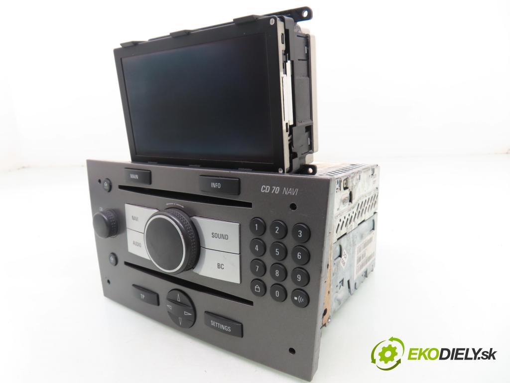 OPEL SIGNUM HB 2005 110,00 1.9 CDTI 150 1910,00 RADIO CD 13188477 ; CD70