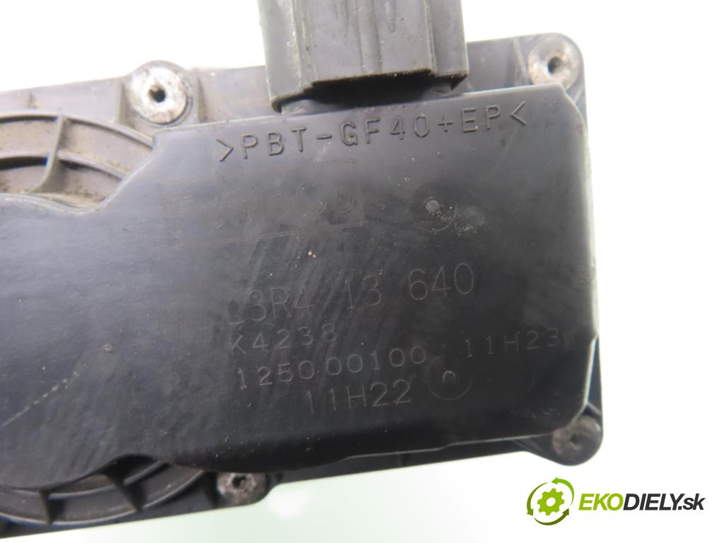 MAZDA 6 Station Wagon (GY) KOMBI 2006 107,00 2 - LFF7 1999,00 škrtíci klapka L3R413640 (Škrticí klapka)