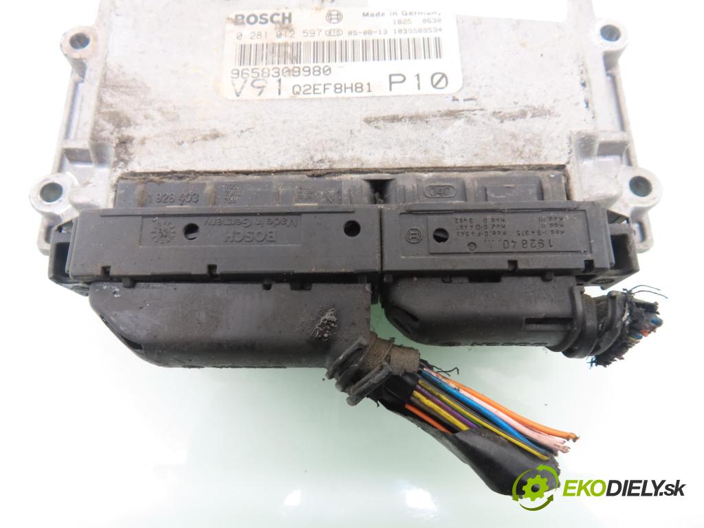 FIAT DUCATO Skrzynia (244_) FURGON 2005 62,00 2.0 JTD 8V 84 - RHV (PSA) 1997,00 řídící jednotka motora 0281012597 ; 9658309980