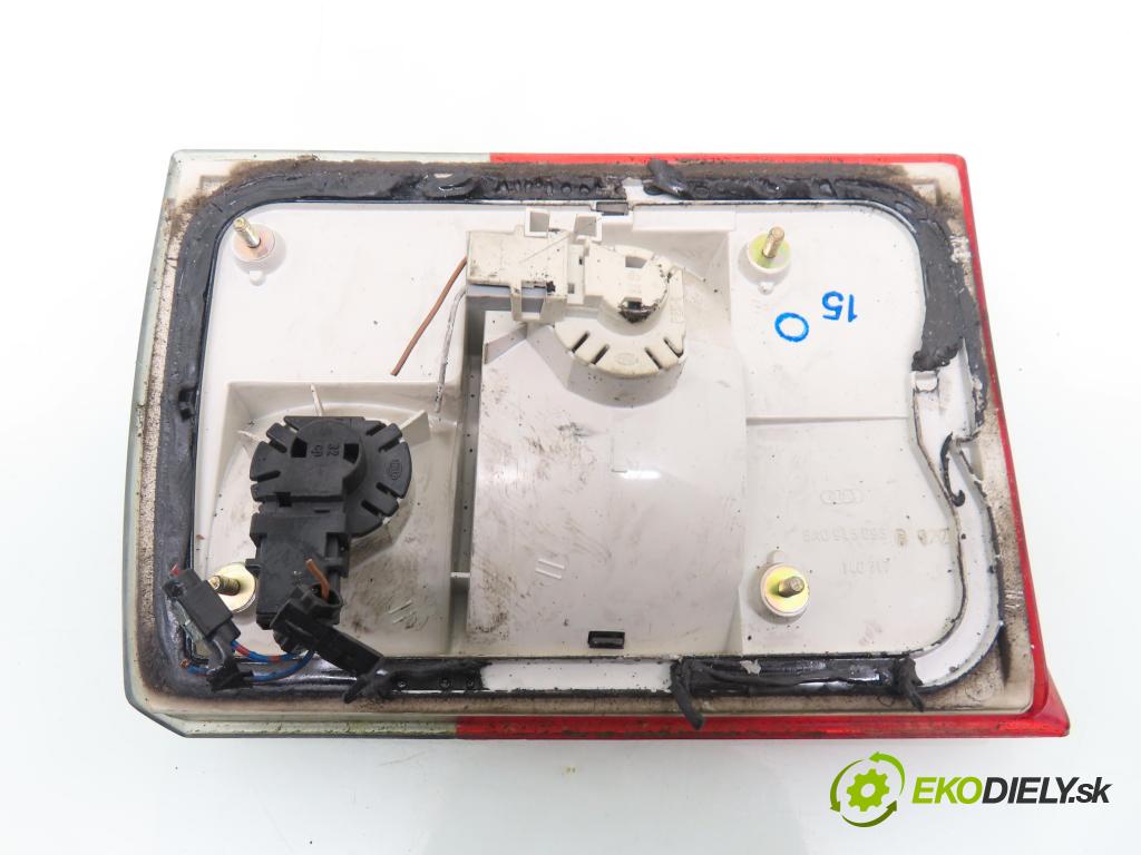 AUDI 80 (8C, B4) SEDAN 1992 66,00 2.0 90 - ABT 1984,00 světlo levé zadní kufr 8A0945093D