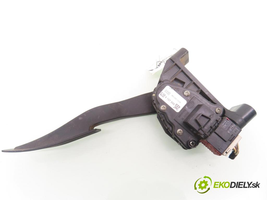 OPEL ASTRA H Kombi (A04) KOMBI 2007 74,00 1.9 CDTI - Z 19 DTL 1910,00 Potenciometer plynu 9157998BK (Potenciometer plynového pedálu)