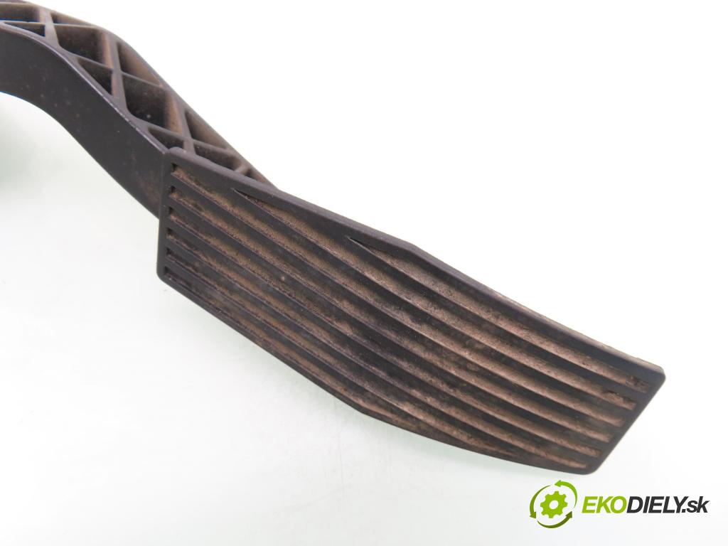 OPEL ASTRA H Kombi (A04) KOMBI 2007 74,00 1.9 CDTI - Z 19 DTL 1910,00 Potenciometer plynu 9157998BK (Potenciometer plynového pedálu)