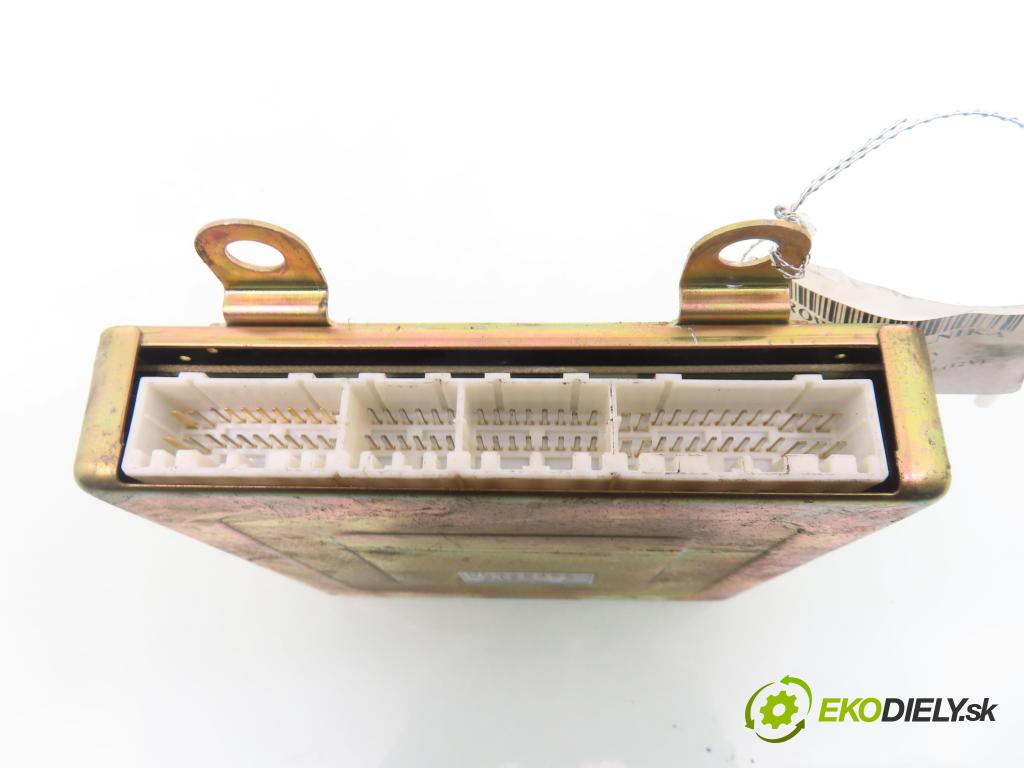 MITSUBISHI COLT V (CJ_, CP_) HB 1996 55,00 1.3 12V - 4G13 1299,00 řídící jednotka motora MD328466 ; E2T65775